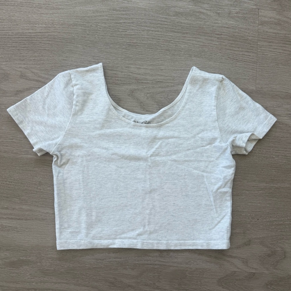 brandy melville cropped tee